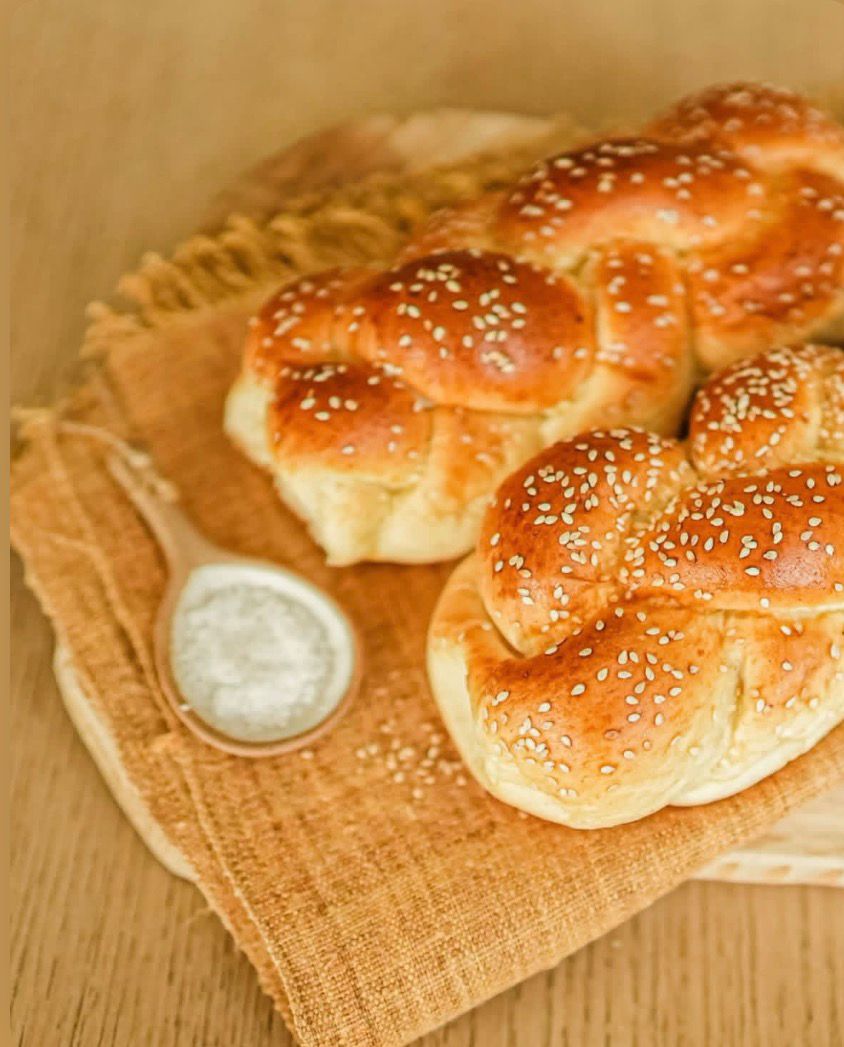 Shabbat Table